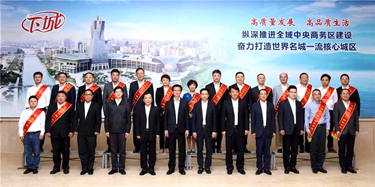 罗国良总司理荣获下城区十佳“优异人才”